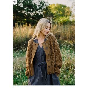 Liz Alig woman’s XL 100% wool brown chunky knit grandma cottagecore sweater